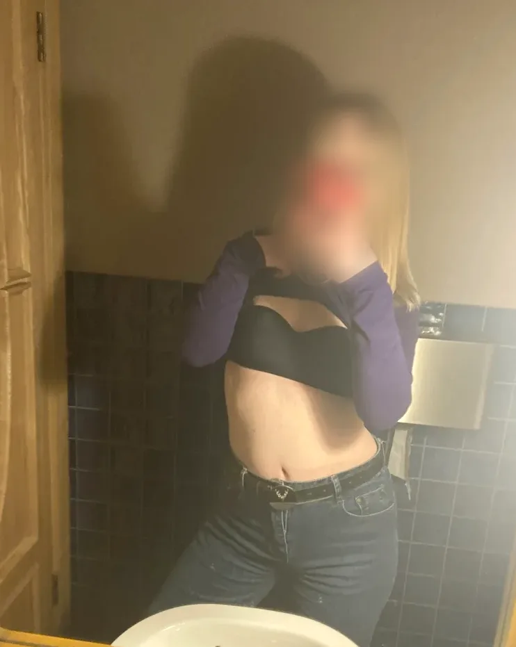 Selin, 33