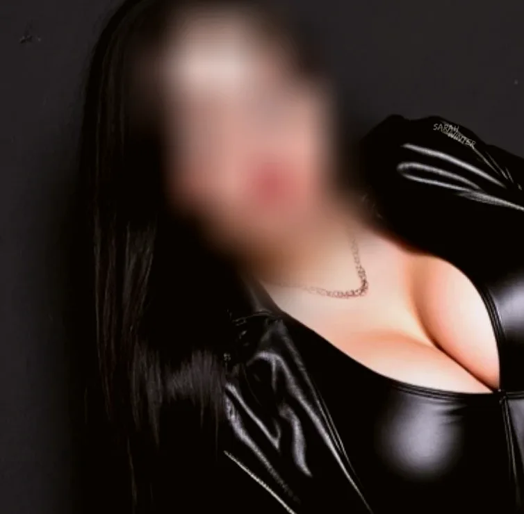 Sonja, 37